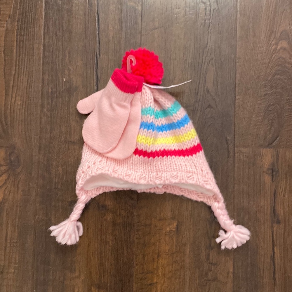 Toddler hat w/gloves